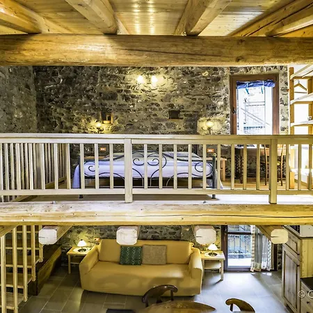 Studio-apartment Mit Zwischengeschoss In Einem Historischen Gebaeude In Zorzino By Interhome Appartement Riva di Solto