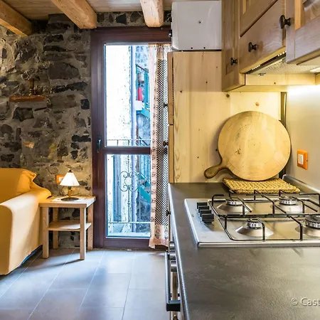 Appartement Studio-apartment Mit Zwischengeschoss In Einem Historischen Gebaeude In Zorzino By Interhome *