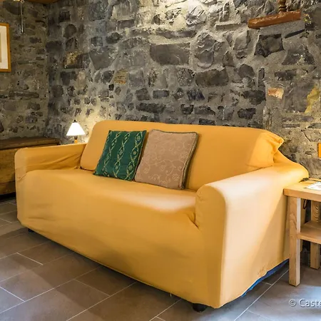 Studio-apartment Mit Zwischengeschoss In Einem Historischen Gebaeude In Zorzino By Interhome Riva di Solto