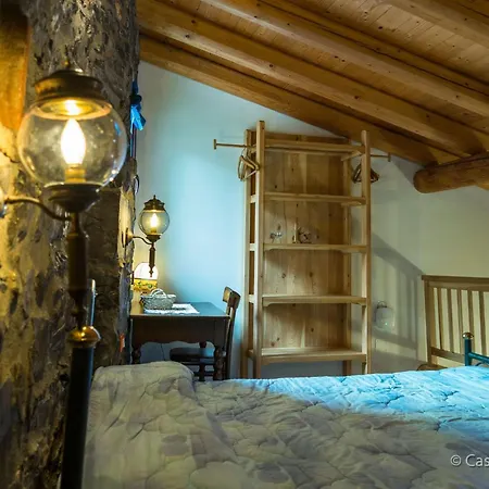 Appartement Studio-apartment Mit Zwischengeschoss In Einem Historischen Gebaeude In Zorzino By Interhome