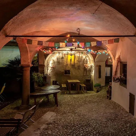Appartement Studio-apartment Mit Zwischengeschoss In Einem Historischen Gebaeude In Zorzino By Interhome