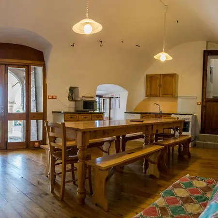 Appartement Studio-apartment Mit Zwischengeschoss In Einem Historischen Gebaeude In Zorzino By Interhome