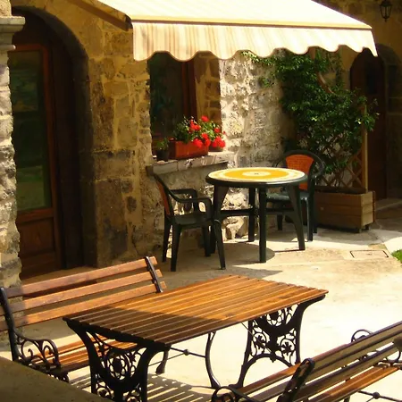 Appartement Studio-apartment Mit Zwischengeschoss In Einem Historischen Gebaeude In Zorzino By Interhome